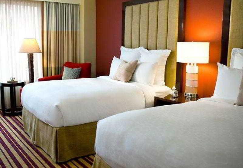 Renaissance Charlotte Southpark Hotel Habitación foto